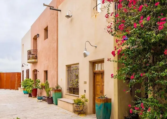 Mercado San Agustin, 2 Bedroom 2.5 Ba, Patio, Garage Holiday home Tucson