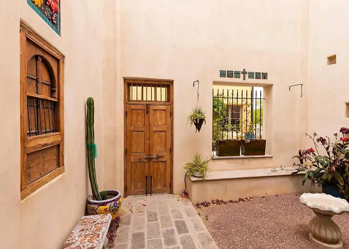Mercado San Agustin, 2 Bedroom 2.5 Ba, Patio, Garage *