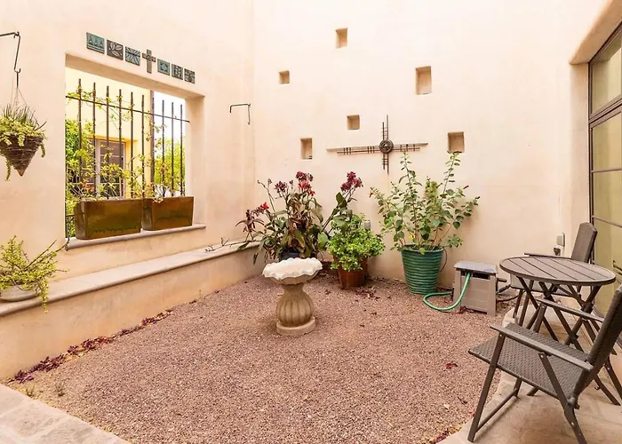 Holiday home Mercado San Agustin, 2 Bedroom 2.5 Ba, Patio, Garage
