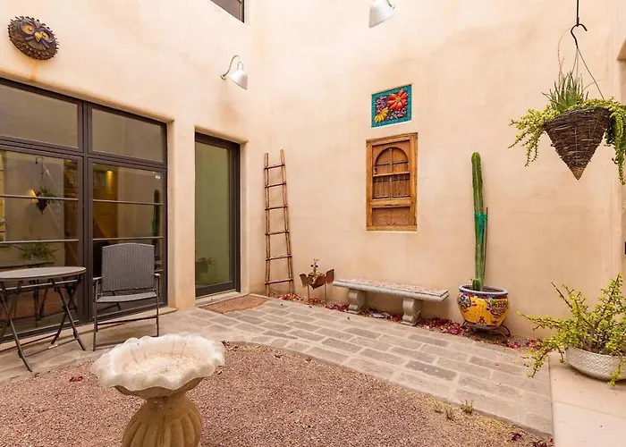 Mercado San Agustin, 2 Bedroom 2.5 Ba, Patio, Garage Tucson