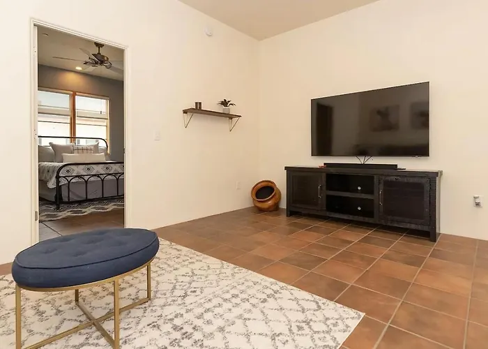 Holiday home Mercado San Agustin, 2 Bedroom 2.5 Ba, Patio, Garage Tucson